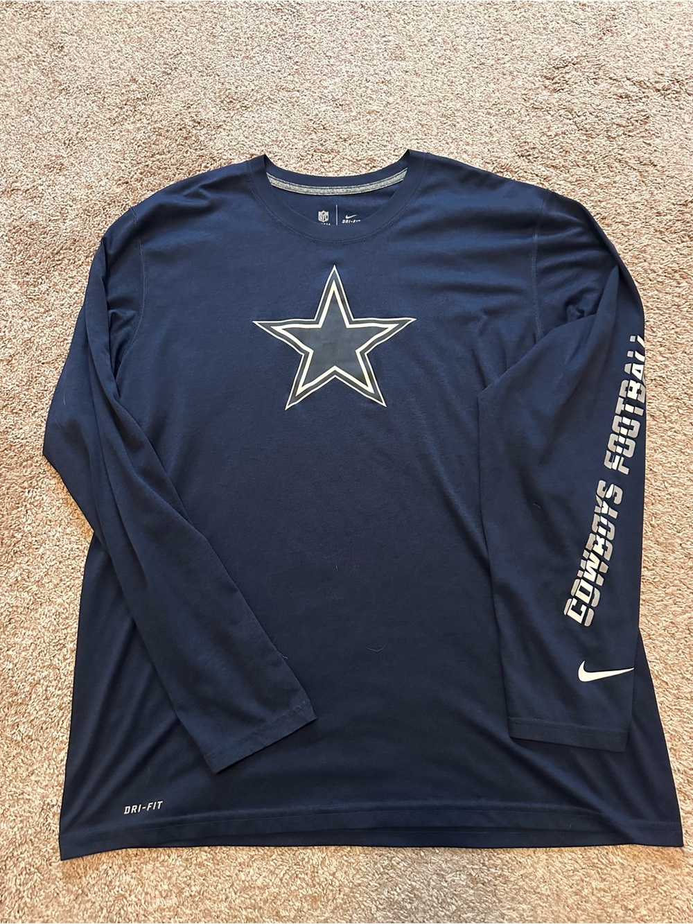 Nike Men's Dallas Cowboys Sideline Dri-FIT Performance Long Sleeve Navy Blue XL